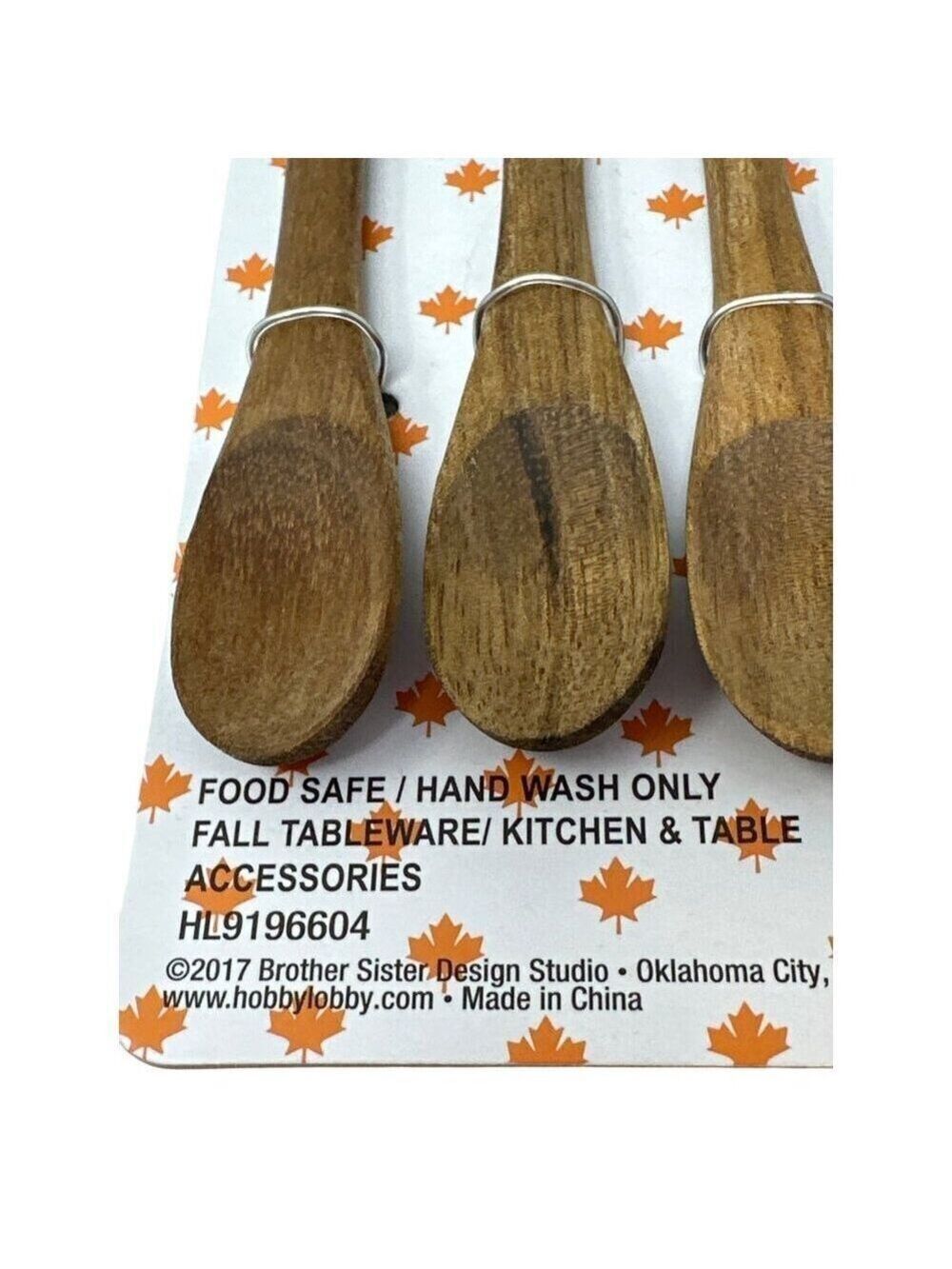 Gnome Wood Spoon Set Of 4 Fall Autumn Country Farmhouse Modern Holiday New - Picture 4 of 9